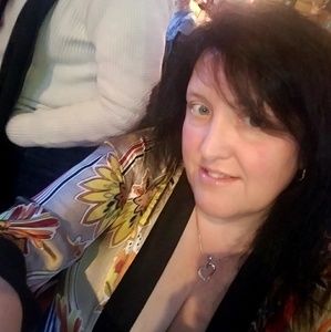 Meet your Posher, Tia